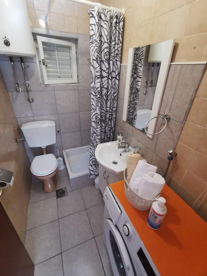 Apartment Ana Kastel Sucurac Luaran gambar